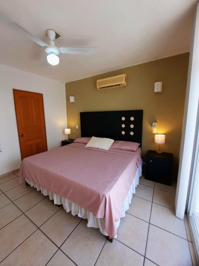 Hacienda Real Suits Ixtapa อิกซ์ทาปา ภายนอก รูปภาพ